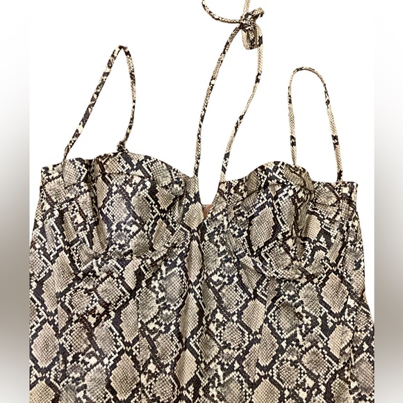 NWT Miaou Aphex Printed Faux Leather Corset Top - Beige, Multi  Size 3X - Picture 9 of 14